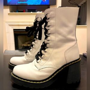 Dr. Marten Boots